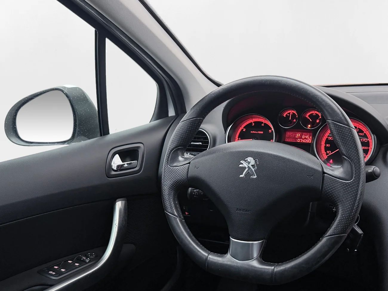 Peugeot 308 SW 1.6 Aut Pano P-Sens Kamkedja LÅGMIL 120hk – bild 15 av 22