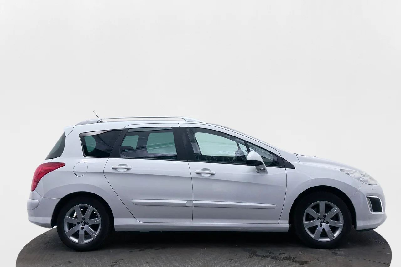 Peugeot 308 SW 1.6 Aut Pano P-Sens Kamkedja LÅGMIL 120hk – bild 4 av 22