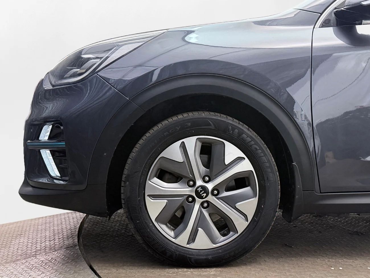 Kia e-Niro 64 kWh Advance Plus Läder Vent säten Kamera 204hk – bild 10 av 30