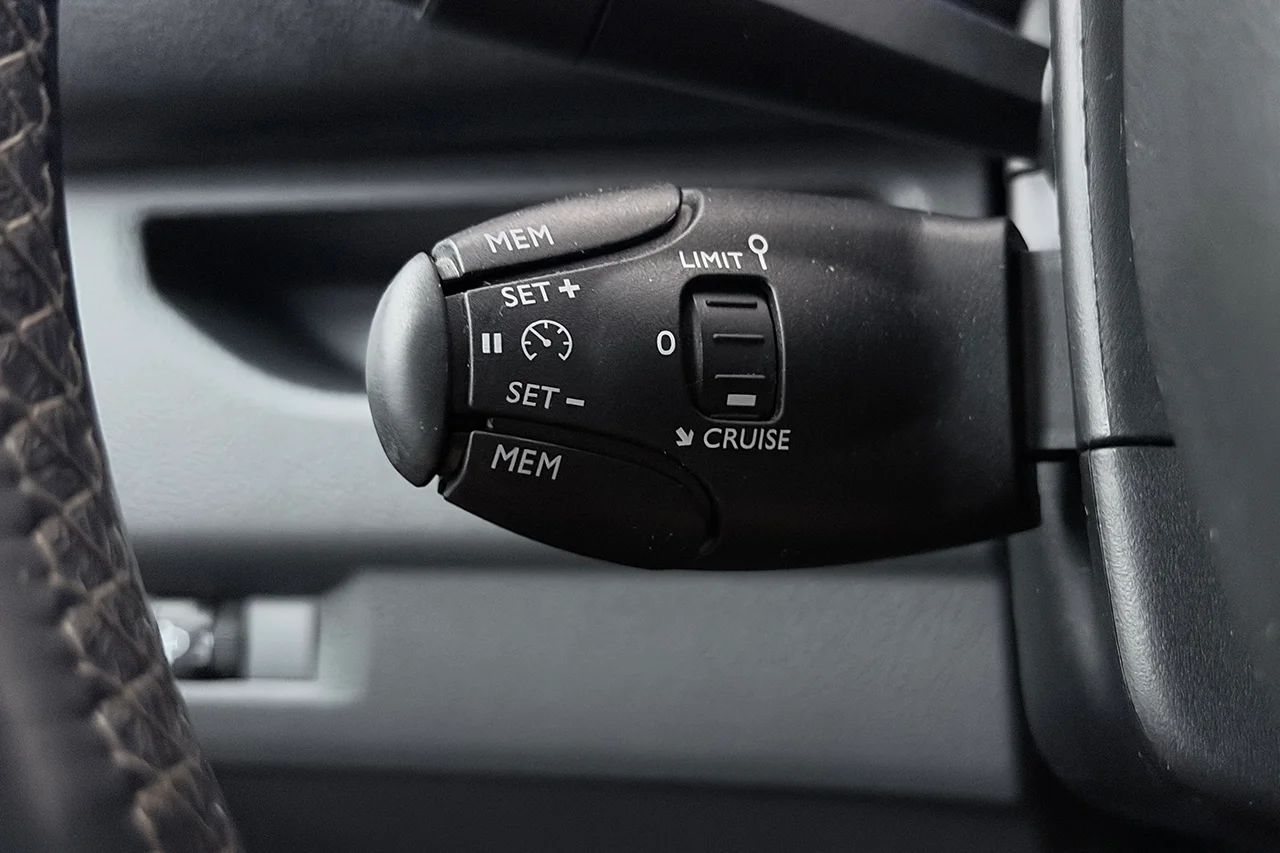 Toyota Proace Electric 75 kWh L2 Drag 2xSidodörr 3sits Navi MOMS – bild 19 av 26