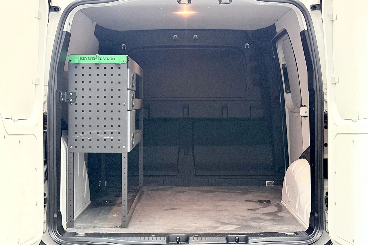 Volkswagen Caddy Cargo 2.0 TDI Aut Inredd Värmare ergoComfort MOMS 122hk – bild 12 av 30