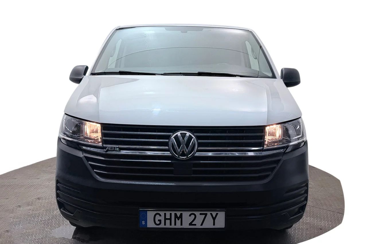 Volkswagen e-Transporter LWB 37.3 kWh Drag Inredd 3-sits CCS Kamera MOMS – bild 2 av 28