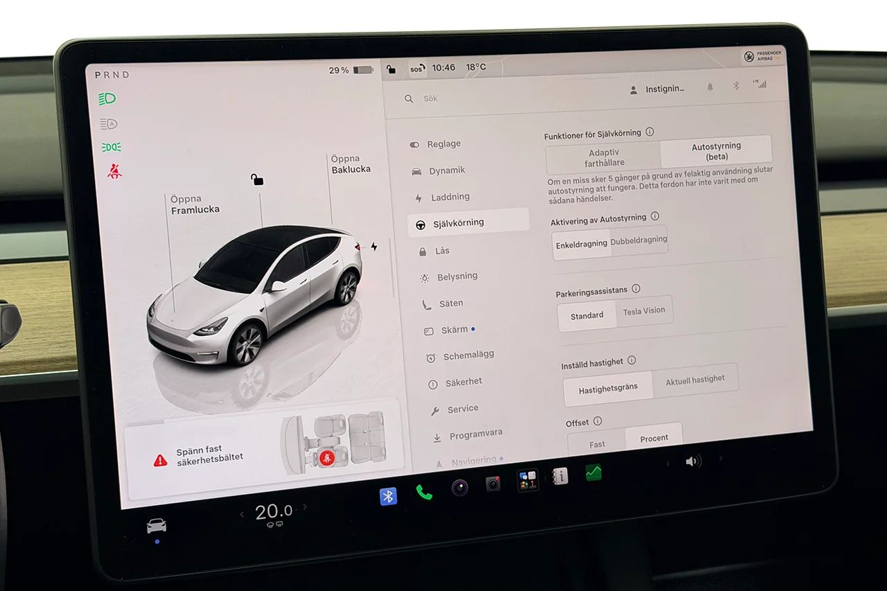 Tesla Model Y Long Range AWD Pano Kameror Premiumljud V-Pump MOMS 514hk – bild 24 av 32