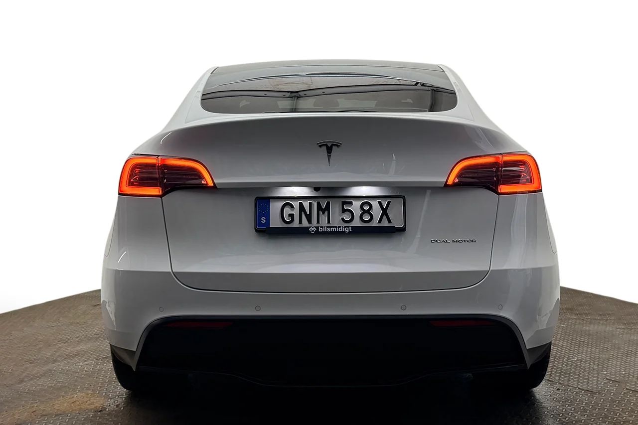 Tesla Model Y Long Range AWD Pano Kameror Premiumljud V-Pump MOMS 514hk – bild 6 av 32
