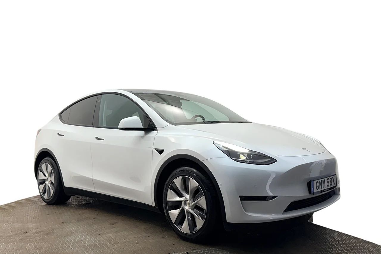 Tesla Model Y Long Range AWD Pano Kameror Premiumljud V-Pump MOMS 514hk – bild 3 av 32