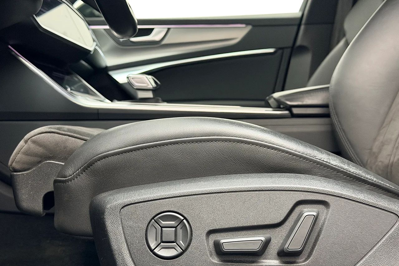 Audi A6 Allroad 55 TDI Drag Alpin Matrix 360° Navi Cockpit B&O Stolminne 350hk – bild 14 av 37