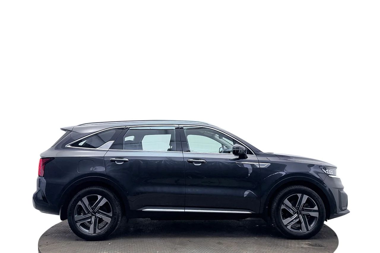 Kia Sorento PHEV AWD 7-sits Drag Navi Kamera MOMS 265hk – bild 4 av 32