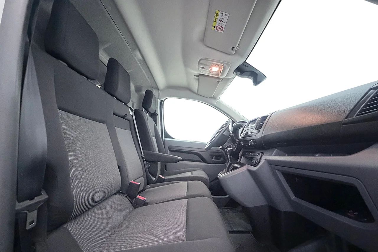 Peugeot Expert 2.0 L2 Drag Värmare P-Sens 3-sits MOMS 144hk – bild 15 av 23
