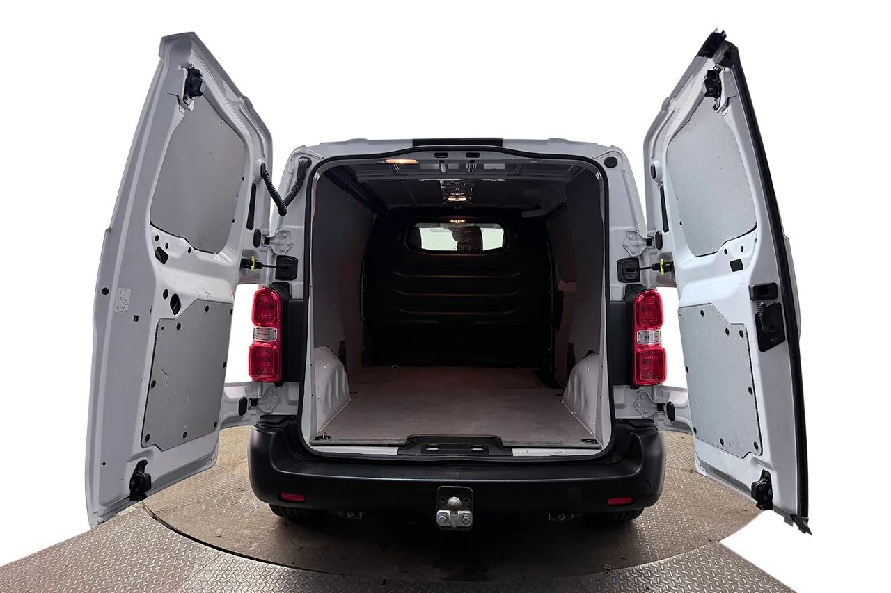 Peugeot Expert 2.0 L2 Drag Värmare P-Sens 3-sits MOMS 144hk – bild 7 av 23