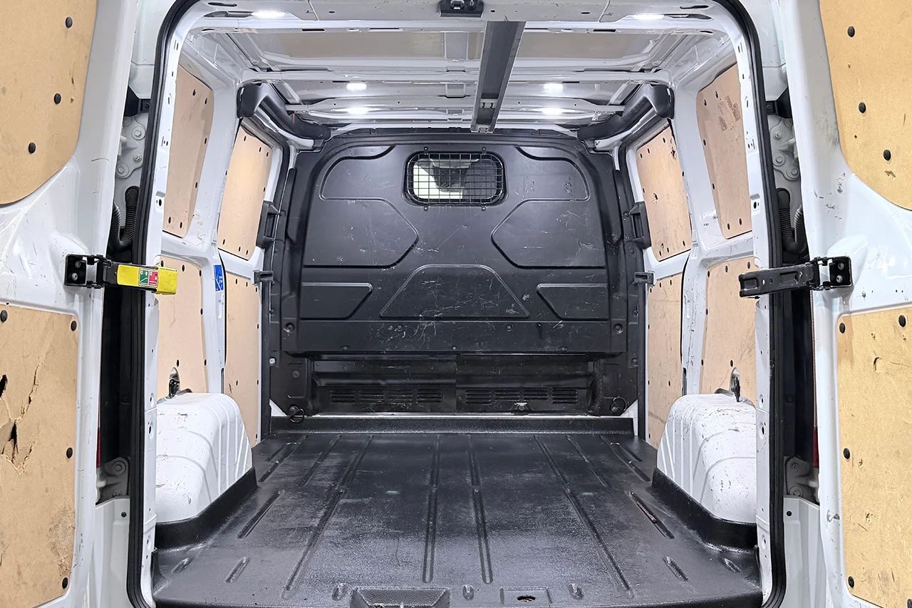 Ford Transit Custom 300 2.0 L1 Aut Drag 2xSidodörr 3-sits Kamera 130hk – bild 12 av 26