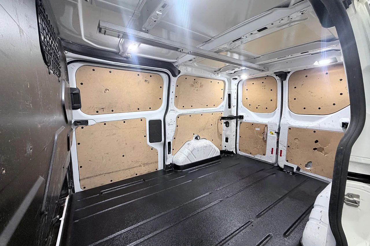 Ford Transit Custom 300 2.0 L1 Aut Drag 2xSidodörr 3-sits Kamera 130hk – bild 11 av 26