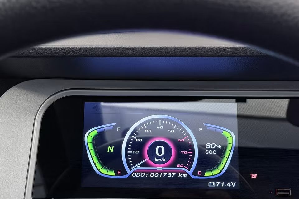 Titan Zero R4S 4-sits Läder Taklucka Värmare Cockpit Kamera USB Klass 2 – bild 15 av 20