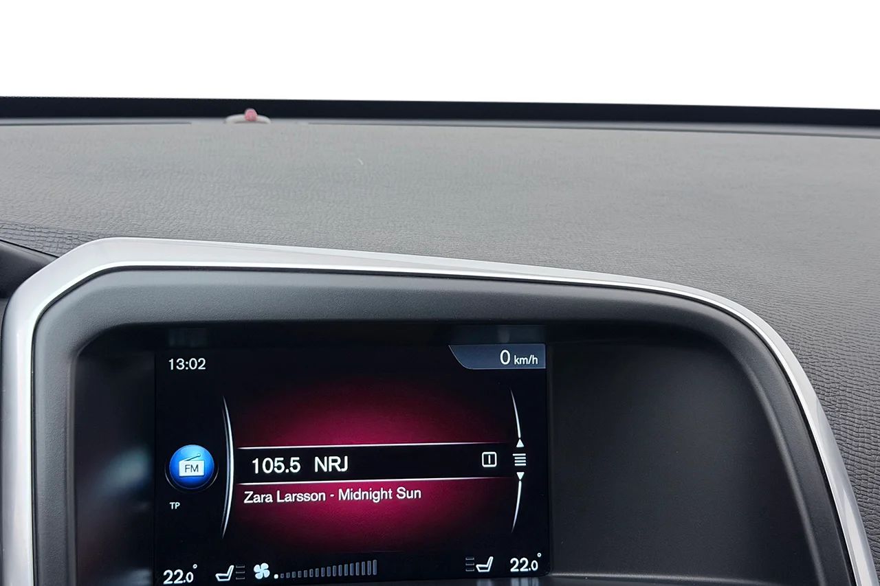 Volvo XC60 D4 AWD Summum Business Drag Navi Läder Stolminne Värmare – bild 20 av 26