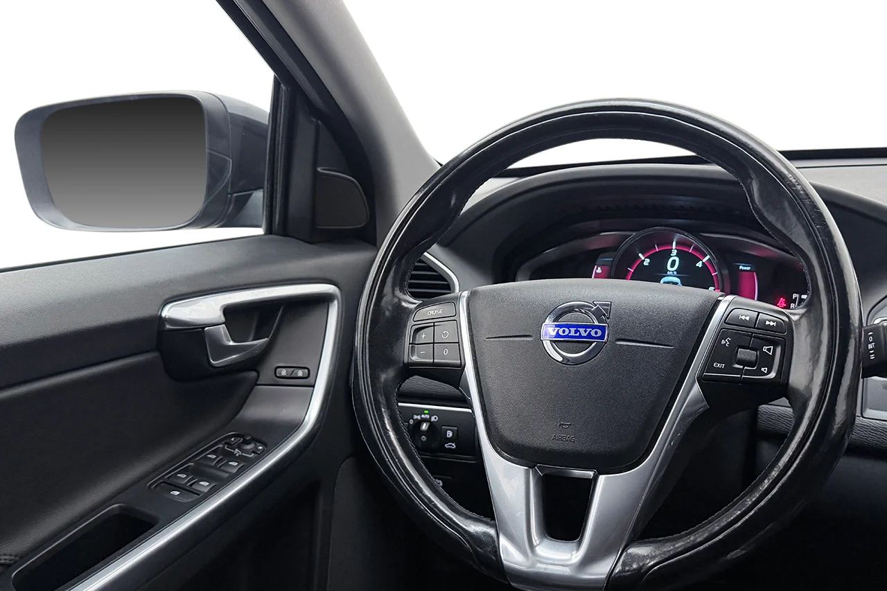 Volvo XC60 D4 AWD Summum Business Drag Navi Läder Stolminne Värmare – bild 15 av 26