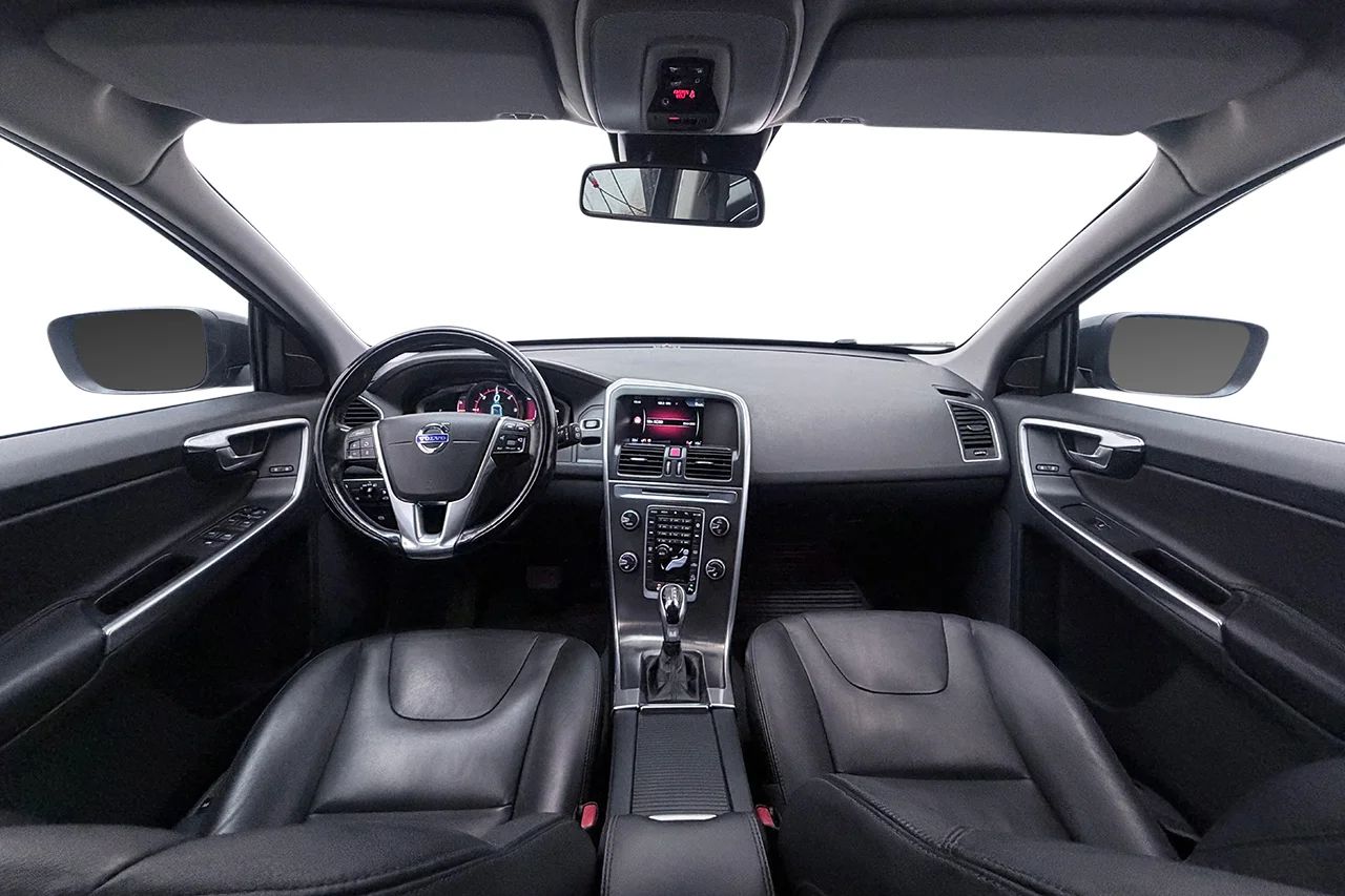 Volvo XC60 D4 AWD Summum Business Drag Navi Läder Stolminne Värmare – bild 13 av 26