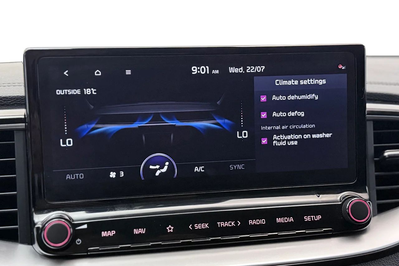Kia Ceed SW Plug-in Advance Plus Läder Panorama Navi Cockpit 141hk – bild 23 av 35