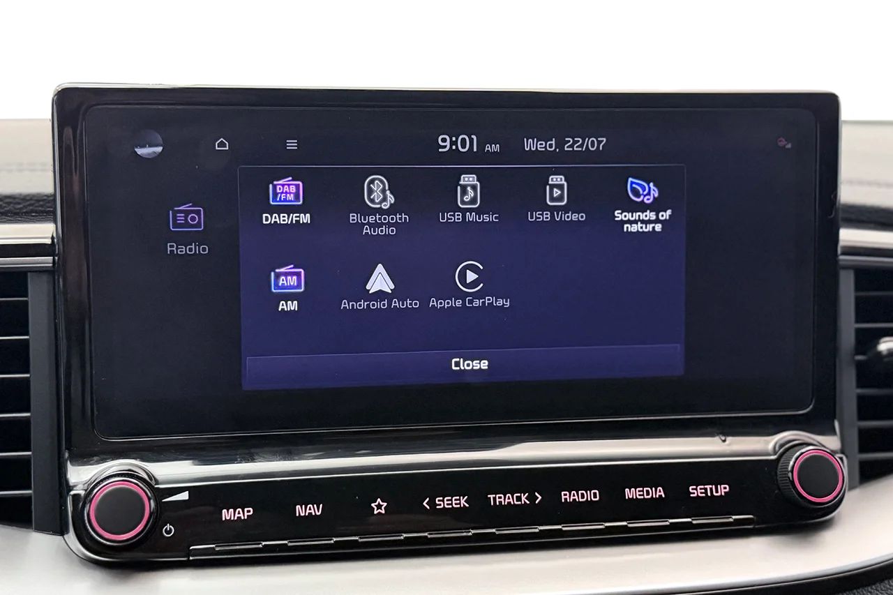 Kia Ceed SW Plug-in Advance Plus Läder Panorama Navi Cockpit 141hk – bild 24 av 35