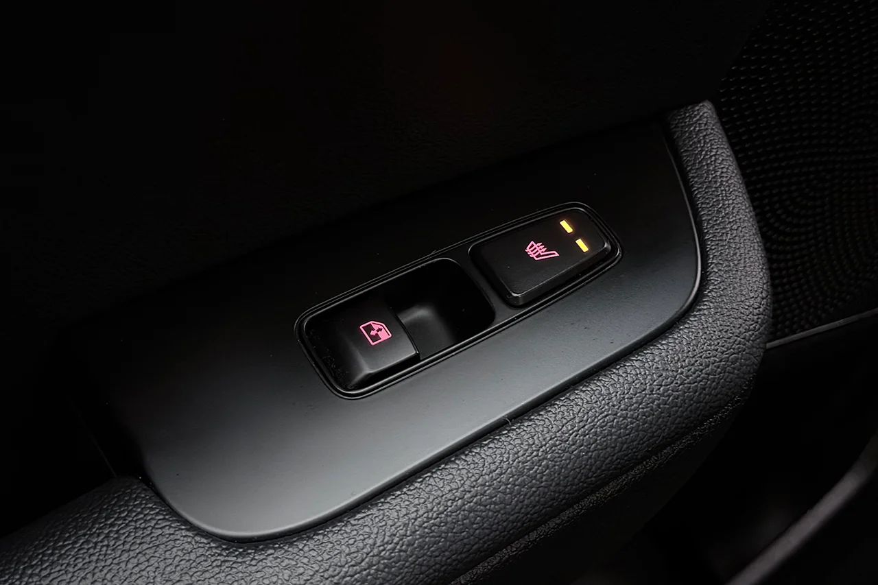 Kia Ceed SW Plug-in Advance Plus Läder Panorama Navi Cockpit 141hk – bild 33 av 35