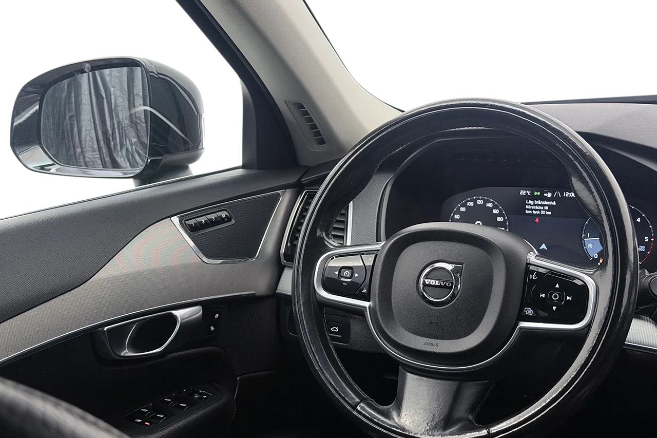 Volvo XC90 D4 Inscription Navi Kamera Läder P-Klimat Keyless 190hk – bild 18 av 36