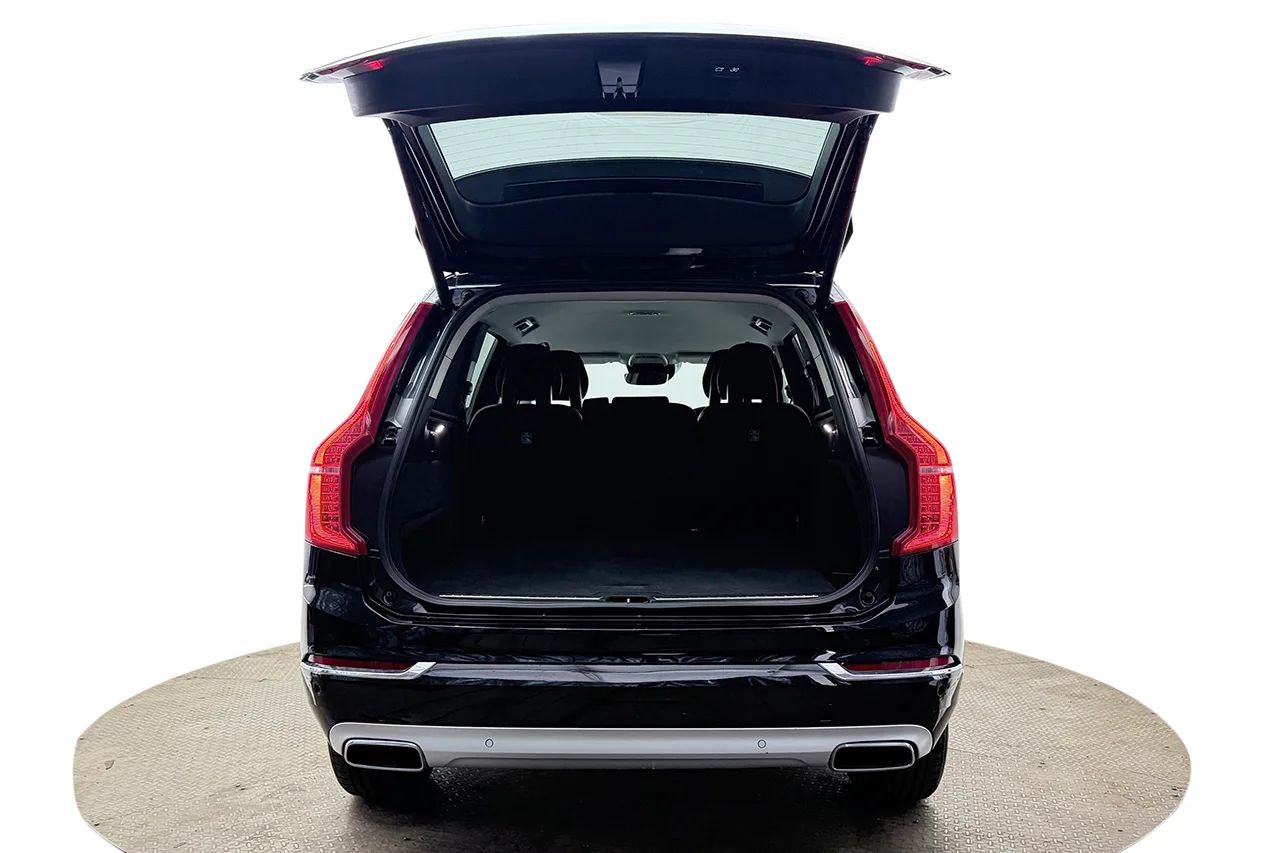Volvo XC90 D4 Inscription Navi Kamera Läder P-Klimat Keyless 190hk – bild 7 av 36