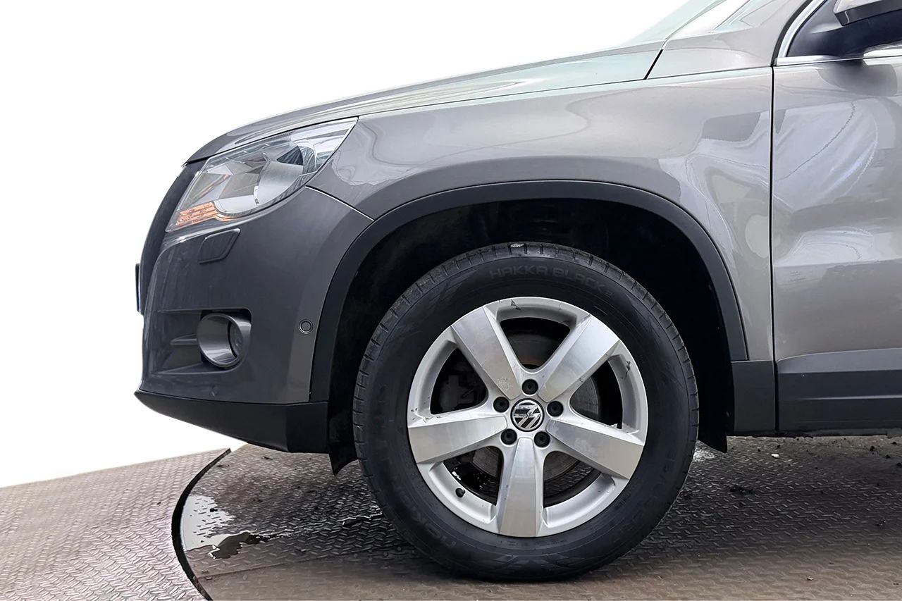 Volkswagen Tiguan 1.4 TSI 4M Sport&Style Drag Kamera P-Sens Kamkedja 150hk – bild 9 av 26