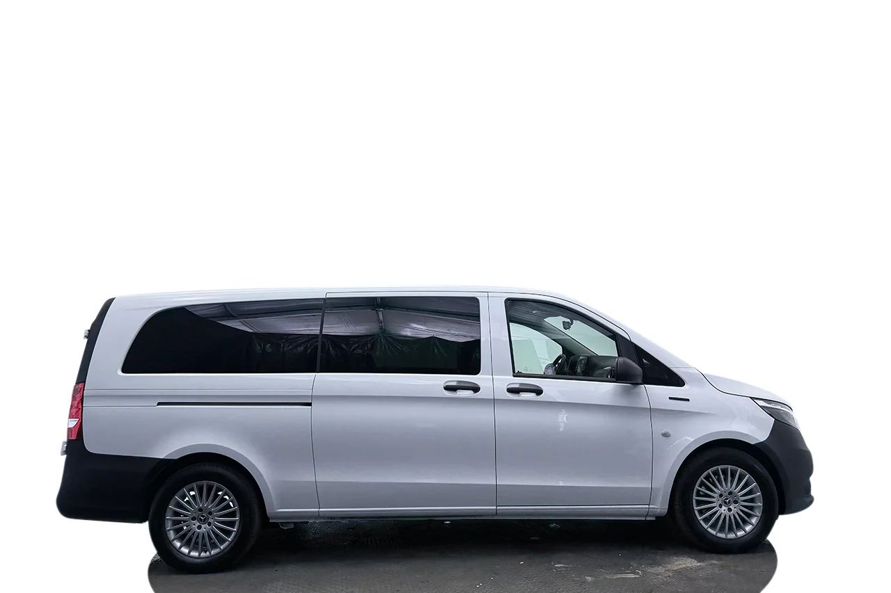 Mercedes-Benz eVito Tourer 129 3.5t 5-sits Kamera P-Sens CCS MOMS 204hk – bild 4 av 26