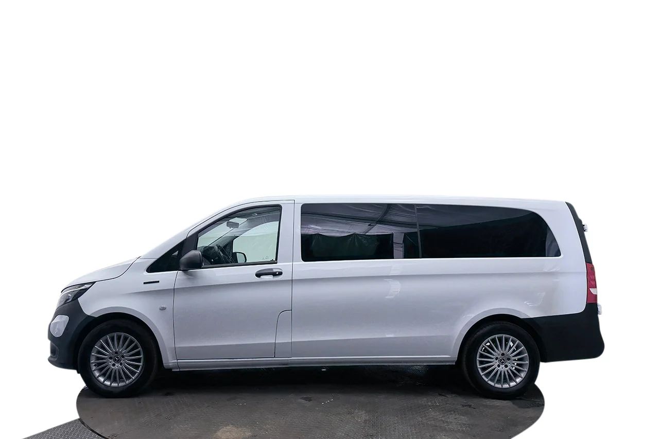 Mercedes-Benz eVito Tourer 129 3.5t 5-sits Kamera P-Sens CCS MOMS 204hk – bild 8 av 26