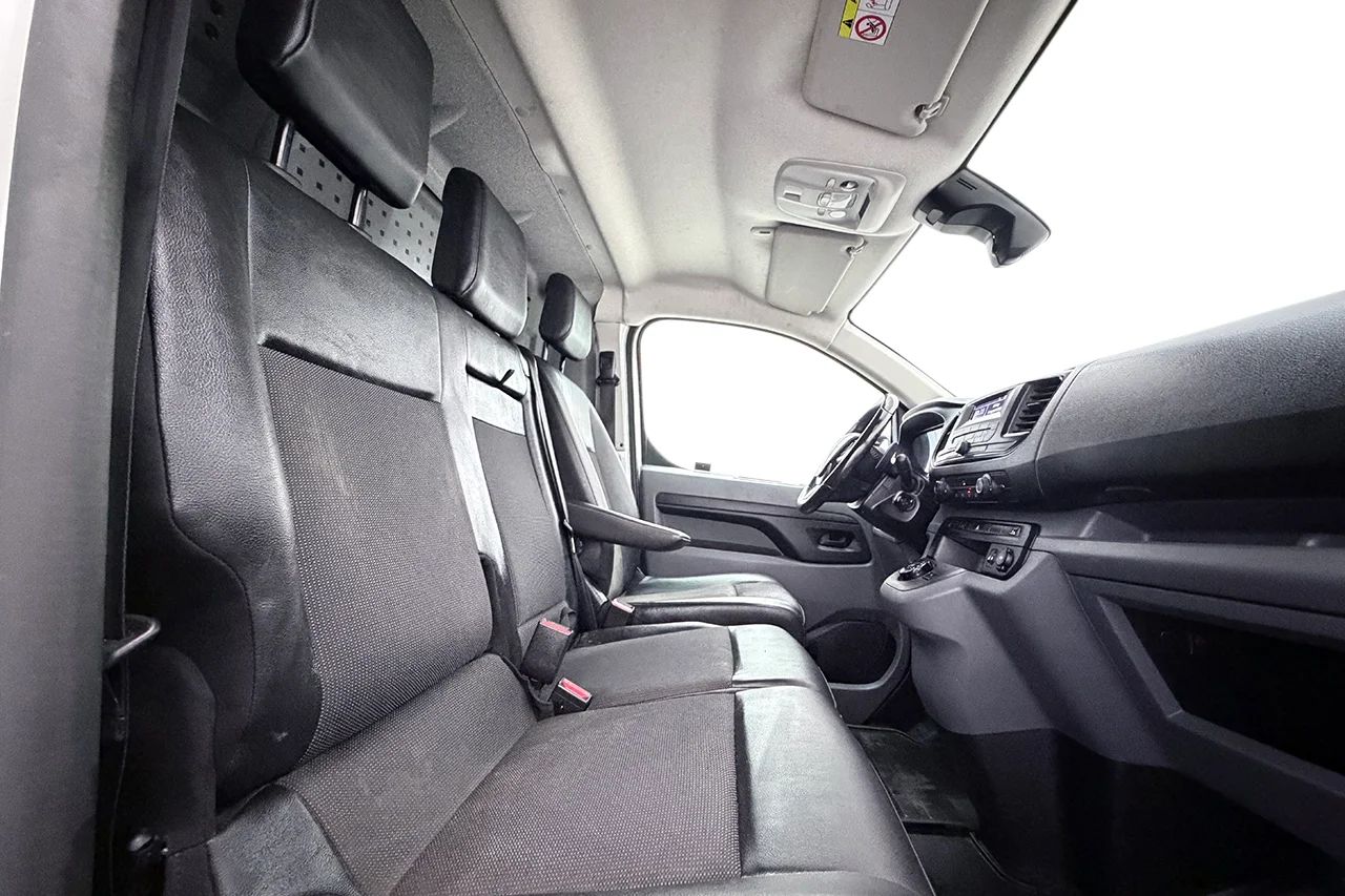 Peugeot Expert Utökad Last 2.0 L2 Drag Inredd 2xSidodörr 3-sits Värmare MOMS – bild 17 av 29