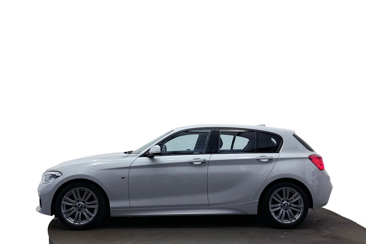 BMW 118i 5-dörr M Sport Drag Ljuspkt P-Sens Kamkedja 136hk – bild 9 av 28