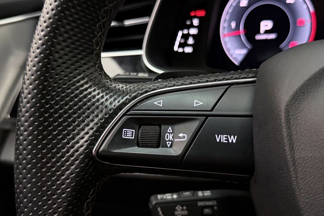 Audi Q7 50 TDI Q S Line Komfort Alpin 7sits Drag Cockpit+ Värmare – bild 22 av 37