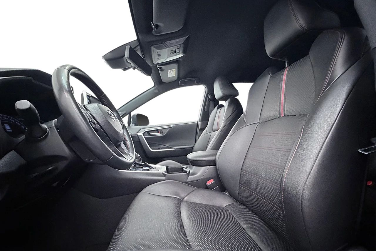 Toyota RAV4 Plug-in Style Premium Läder 360° Navi JBL Keyless 306hk – bild 10 av 33