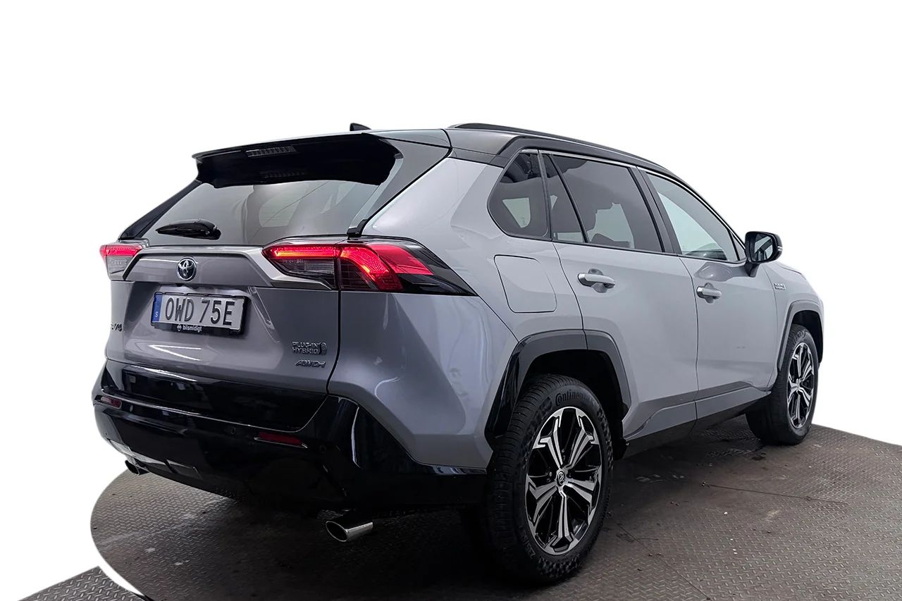 Toyota RAV4 Plug-in Style Premium Läder 360° Navi JBL Keyless 306hk – bild 5 av 33