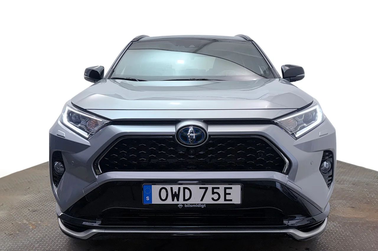 Toyota RAV4 Plug-in Style Premium Läder 360° Navi JBL Keyless 306hk – bild 2 av 33