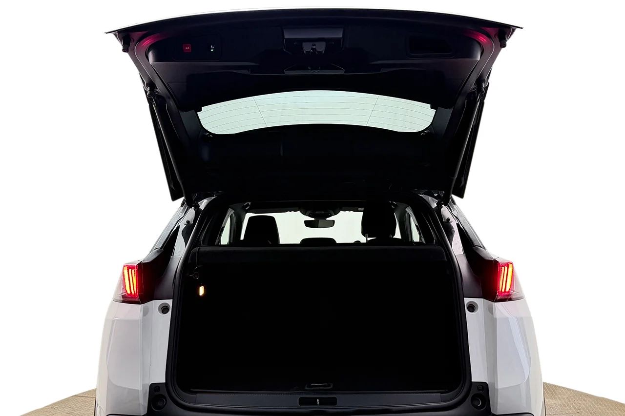 Peugeot 3008 HYBRID4 GT Drag Cockpit Kamera Värmare Stolminne 300hk – bild 35 av 37