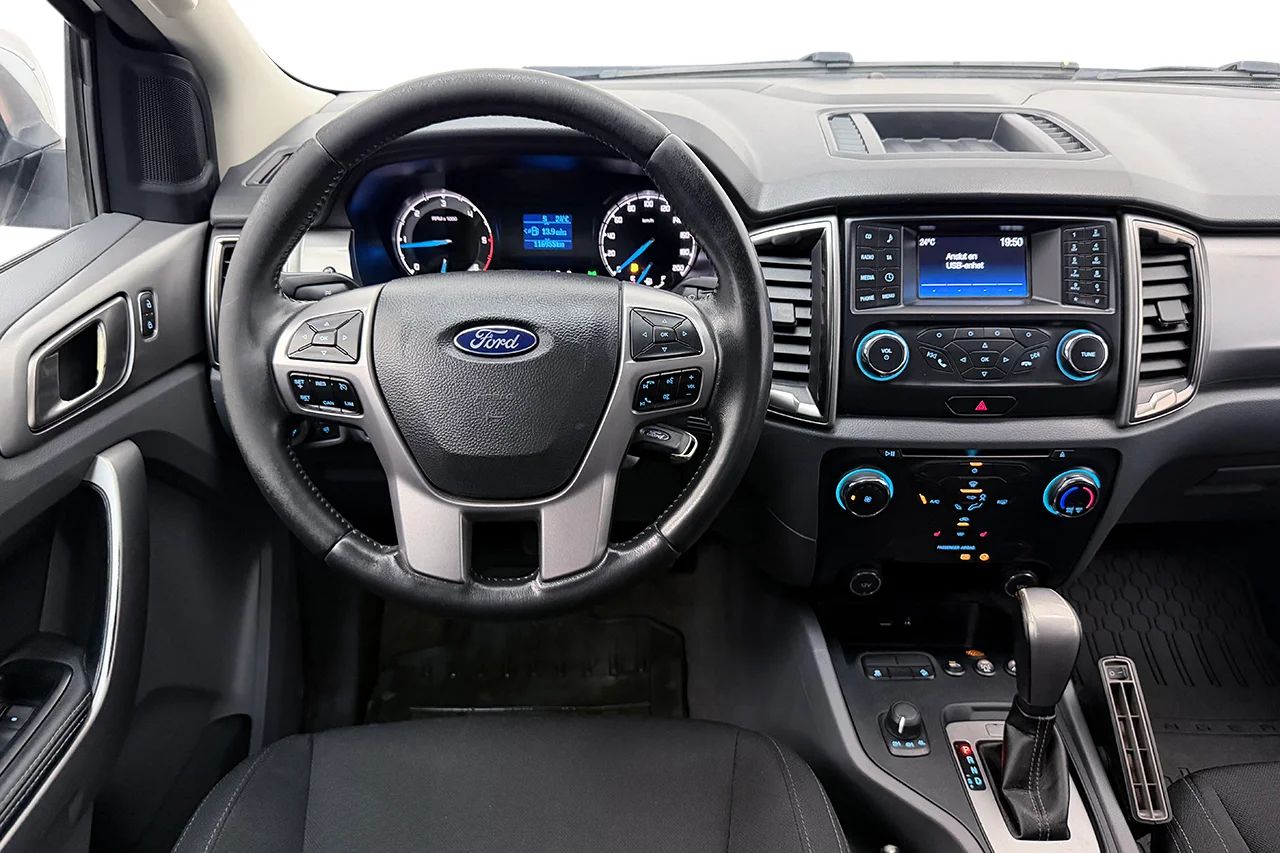 Ford Ranger SuperCab 2.2 TDCi 4x4 Aut Drag Kamera Värmare 160hk – bild 18 av 31