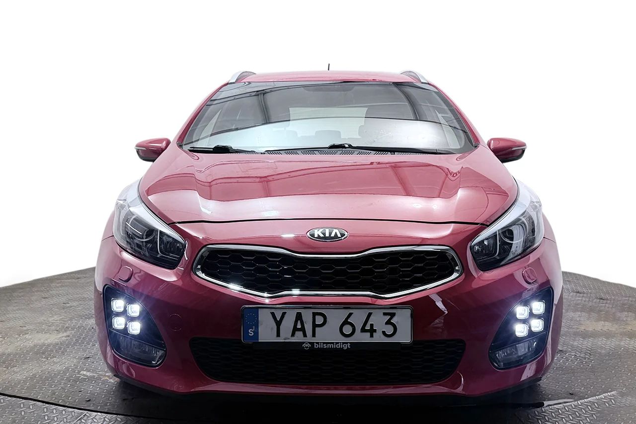 Kia Ceed SW 1.6 CRDi Aut GT-Line Drag Navi Kamera Kamkedja 136hk – bild 2 av 29