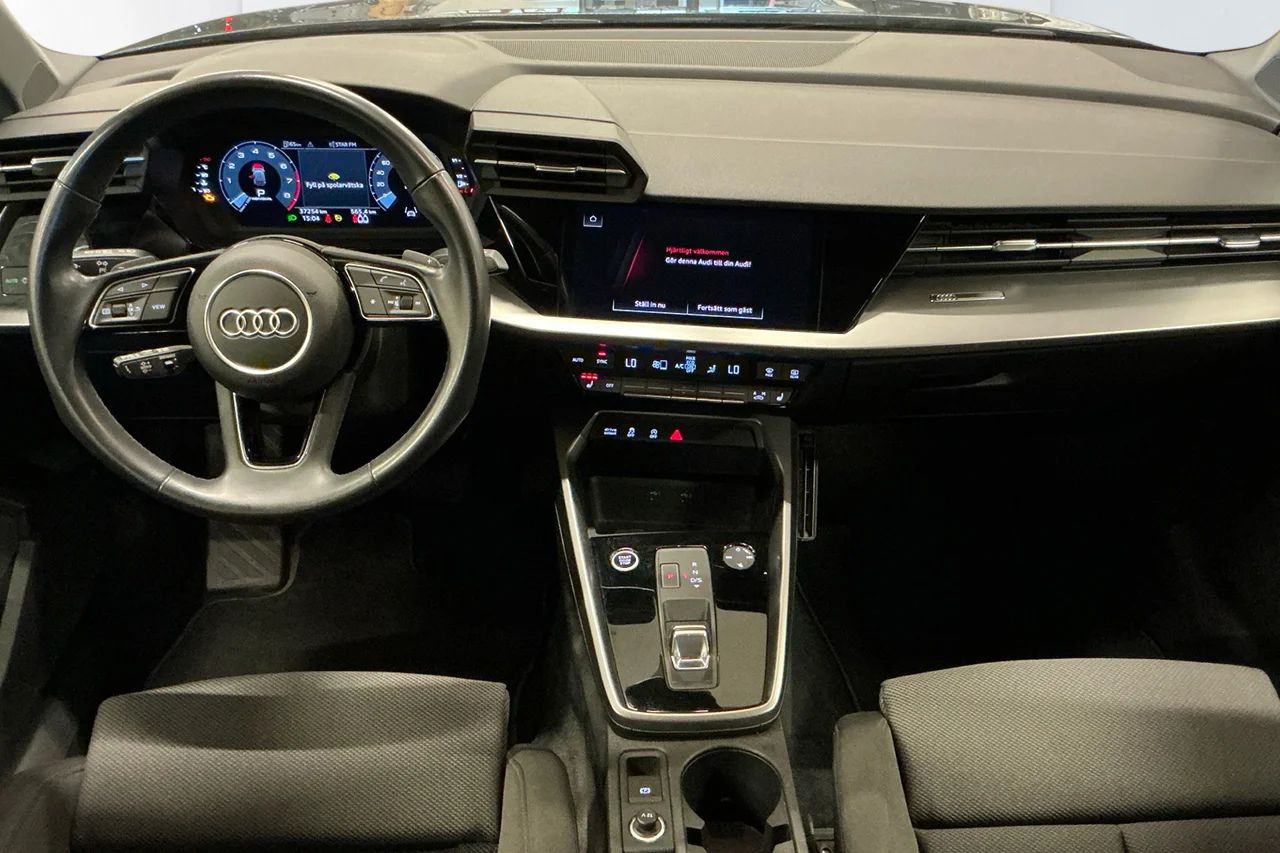 Audi A3 Sportback 35 TFSI Proline Comfort Drag Cockpit MOMS 150hk – bild 9 av 9
