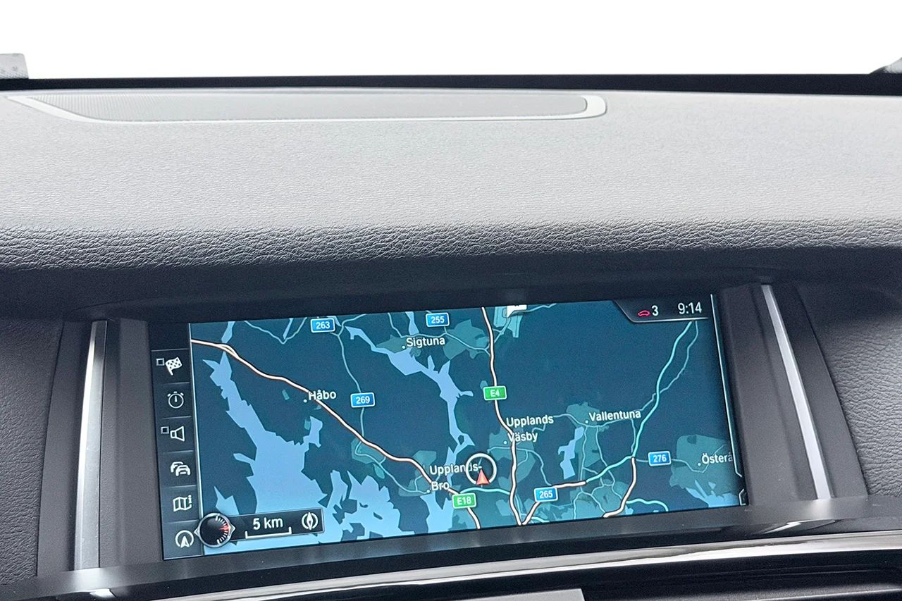 BMW X3 xDrive20d Aut M Sport Drag Pano Värmare H/K Delläder – bild 23 av 37