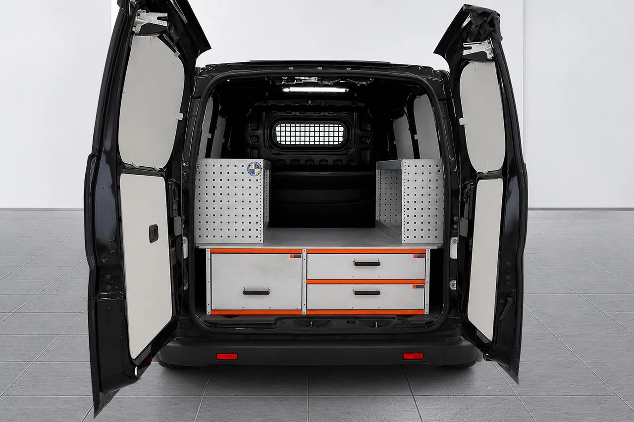 Nissan e-NV200 24 kWh Inredd 2xSidodörr Navi MOMS 109hk – bild 5 av 11