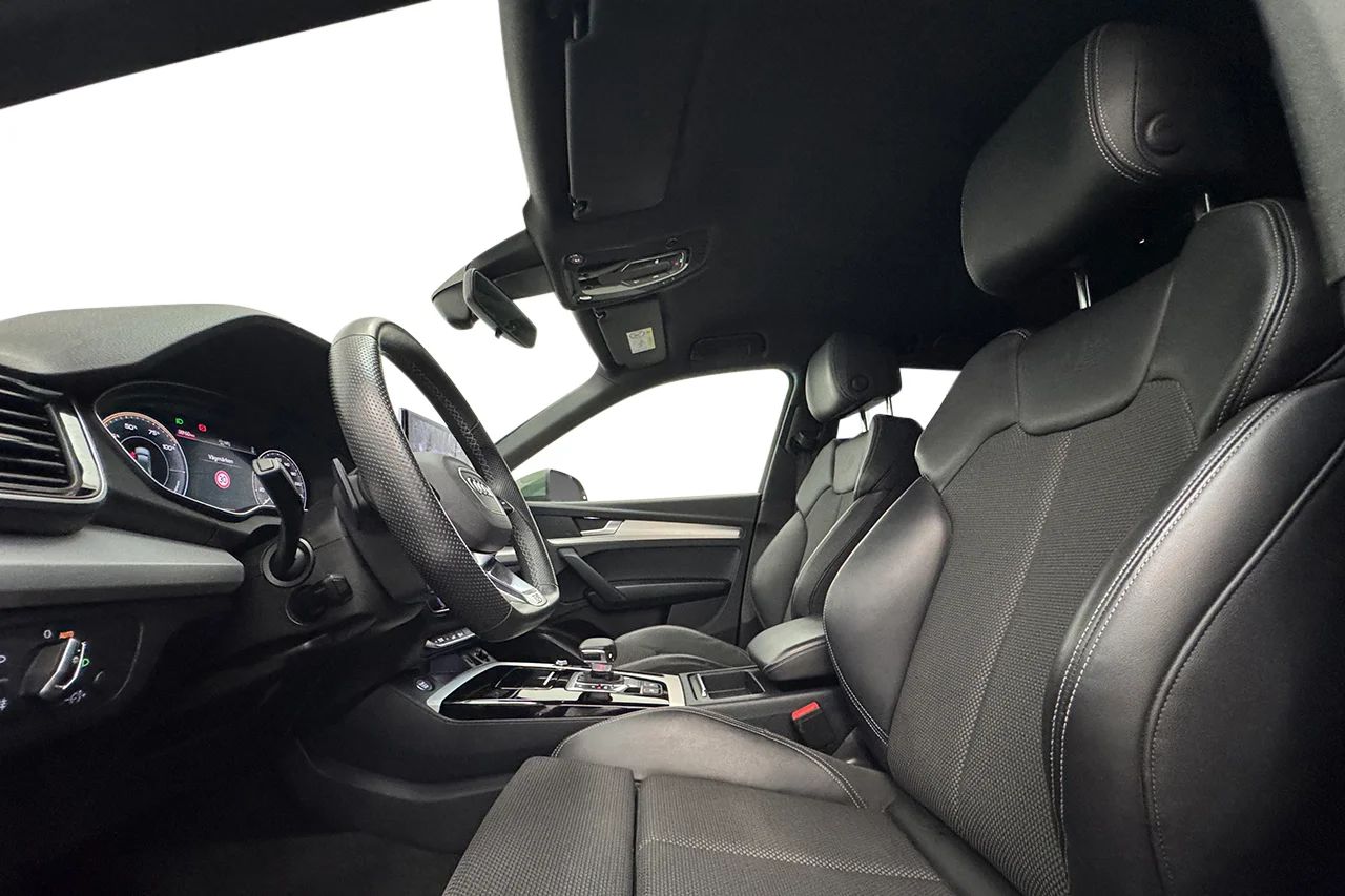 Audi Q5 55 TFSI e Q S Line Black Apperance+ Matrix Kamera Delläder 367hk – bild 11 av 34