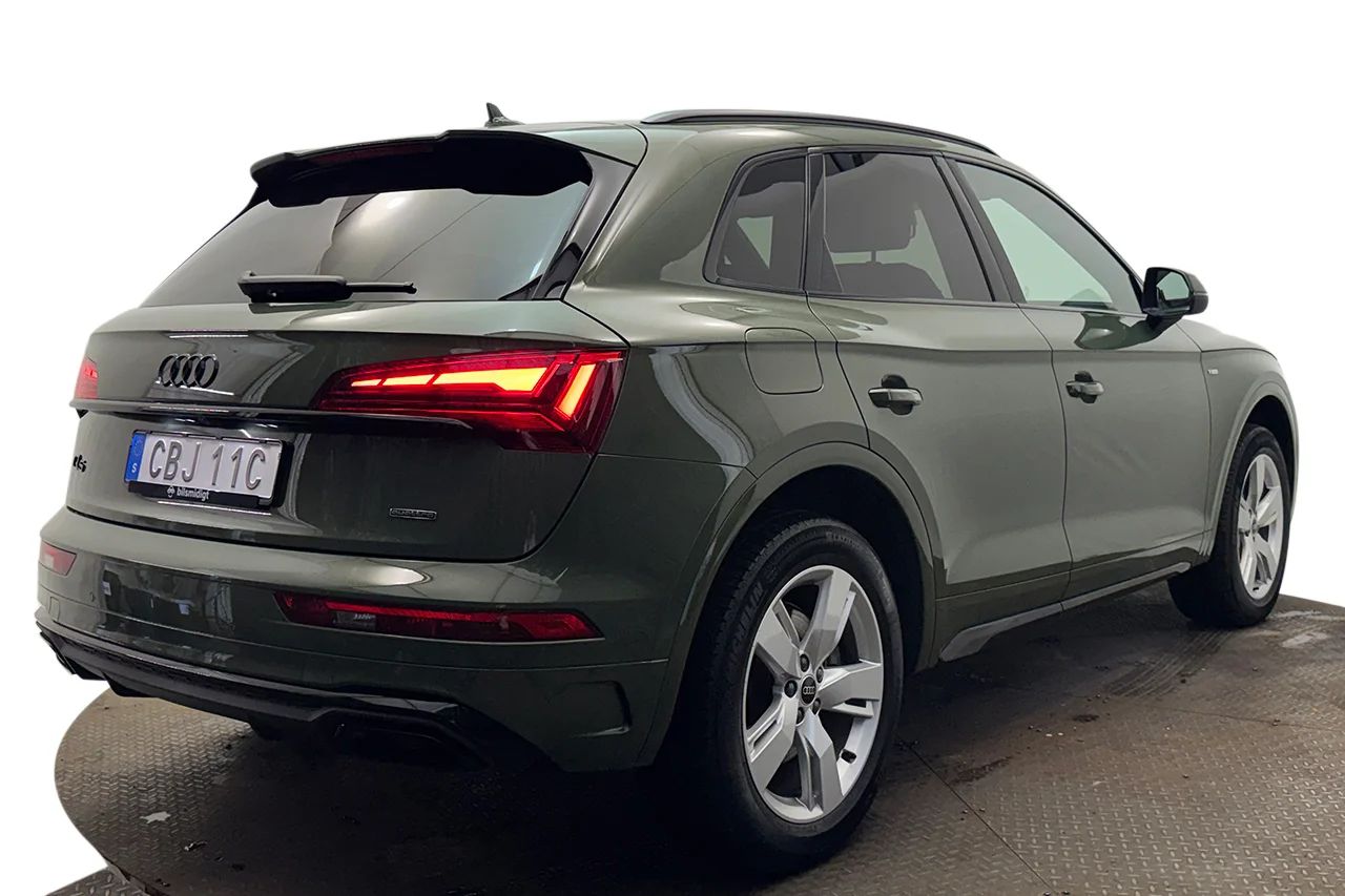 Audi Q5 55 TFSI e Q S Line Black Apperance+ Matrix Kamera Delläder 367hk – bild 5 av 34