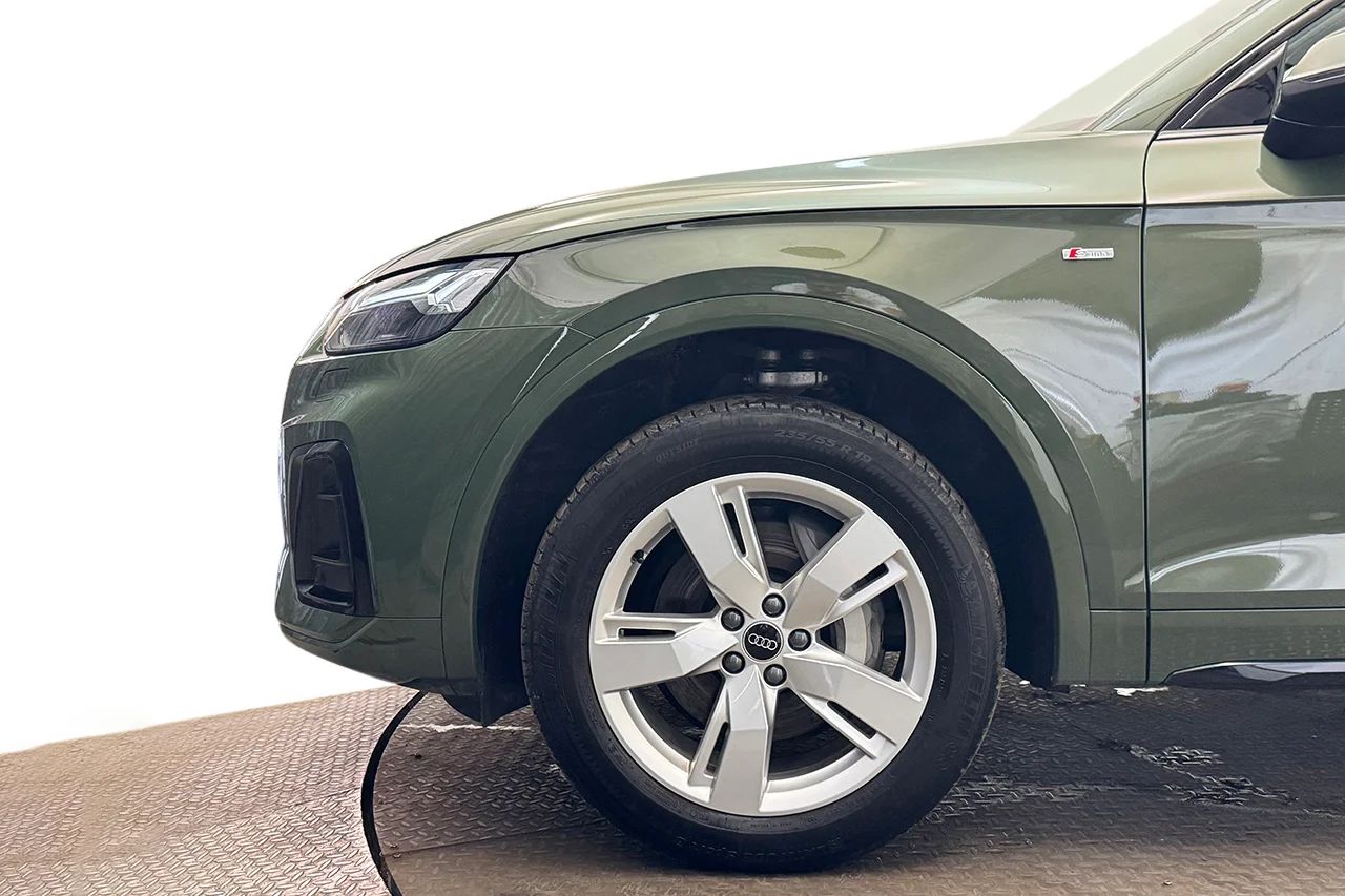 Audi Q5 55 TFSI e Q S Line Black Apperance+ Matrix Kamera Delläder 367hk – bild 10 av 34