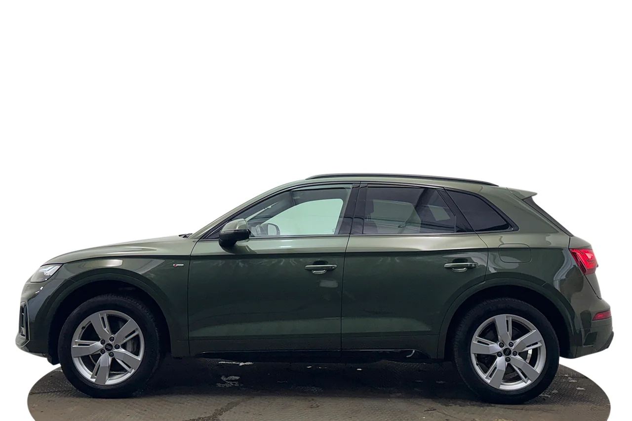 Audi Q5 55 TFSI e Q S Line Black Apperance+ Matrix Kamera Delläder 367hk – bild 9 av 34