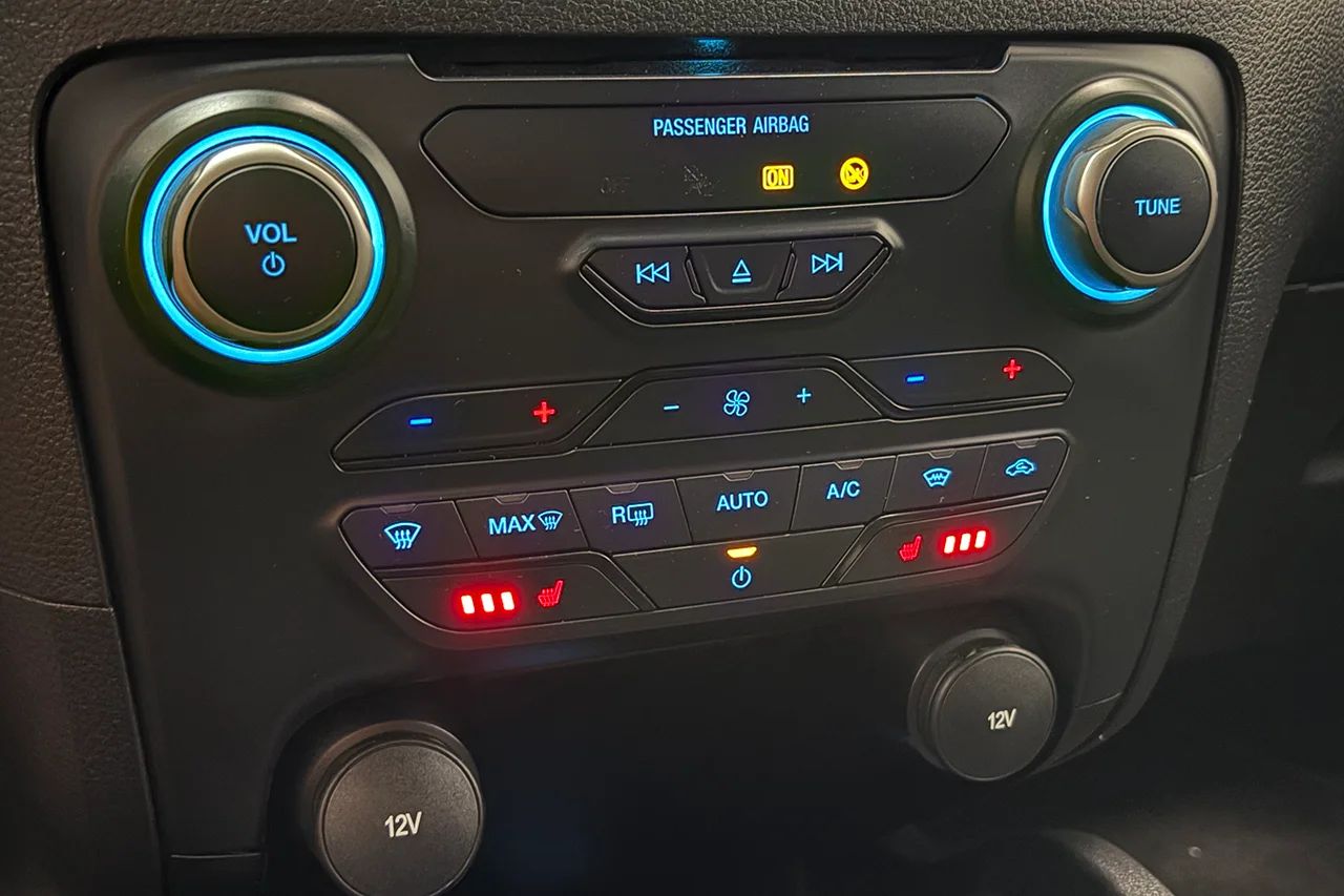 Ford Ranger Raptor Aut Drag Navi Kamera Läder LED-ramp 213hk – bild 26 av 32