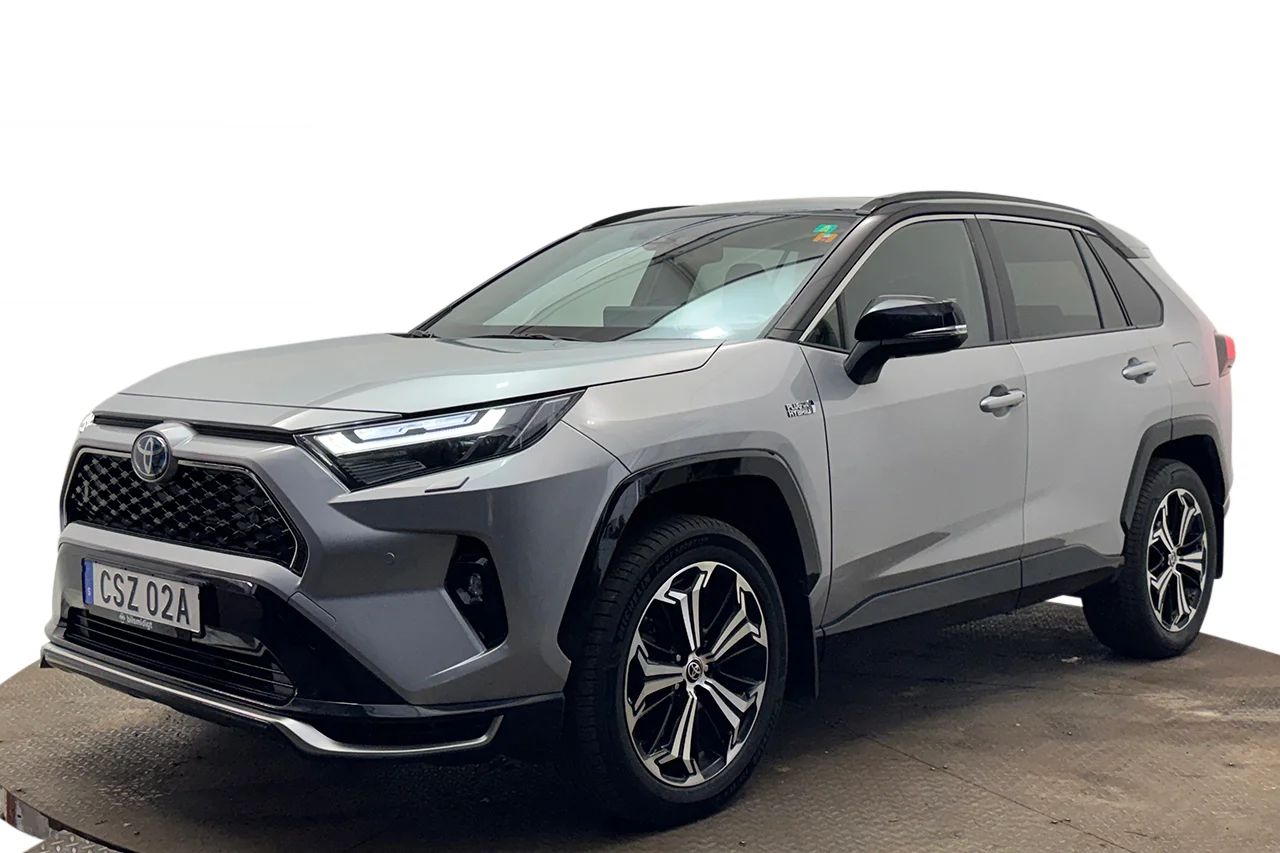 Toyota RAV4 Plug-in Hybrid Plug-in Style Kamera Navi Cockpit JBL Läder 306hk