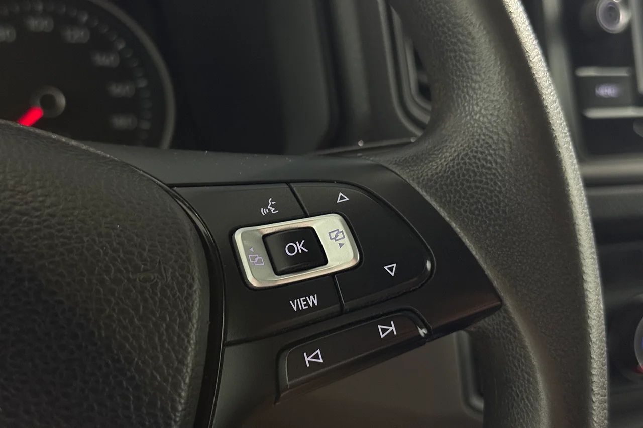 Volkswagen Crafter 35 2.0 TDI Aut L4H3 2xSidodörr Värmare 3-sits MOMS 177hk – bild 17 av 28