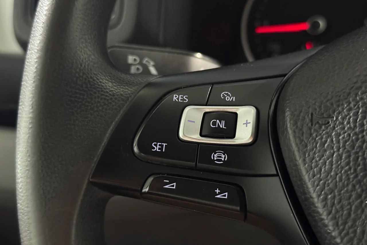 Volkswagen Crafter 35 2.0 TDI Aut L4H3 2xSidodörr Värmare 3-sits MOMS 177hk – bild 16 av 28