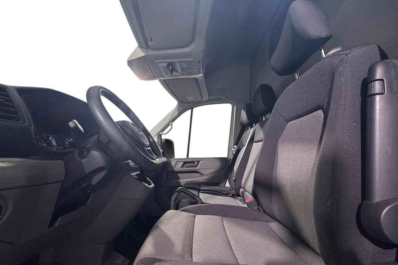 Volkswagen Crafter 35 2.0 TDI Aut L4H3 2xSidodörr Värmare 3-sits MOMS 177hk – bild 12 av 28