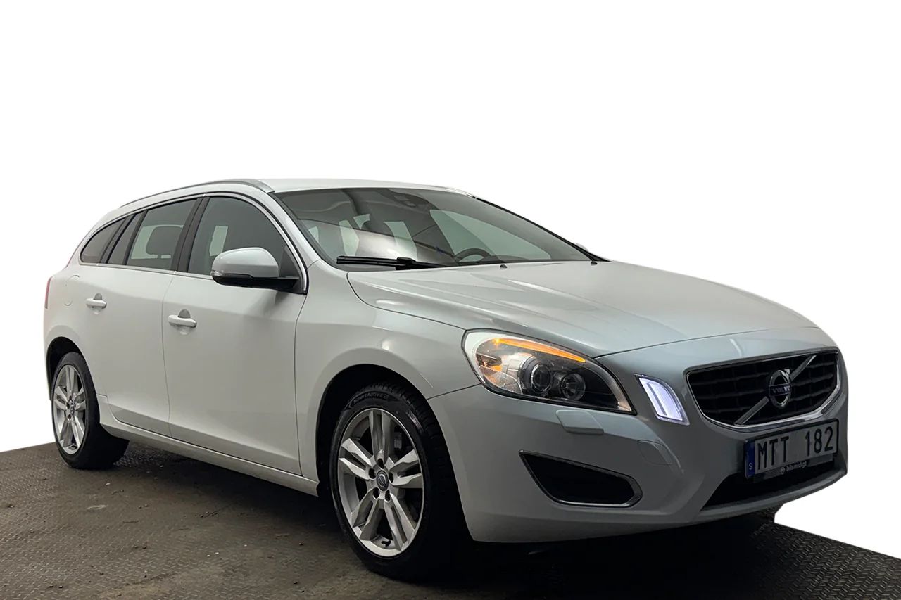Volvo V60 T3 Summum Drag Läder Stolminne 150hk – bild 3 av 30