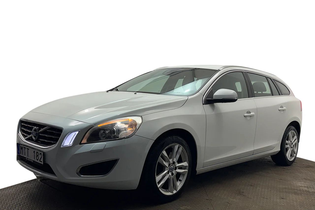 Volvo V60 T3 Summum Drag Läder Stolminne 150hk
